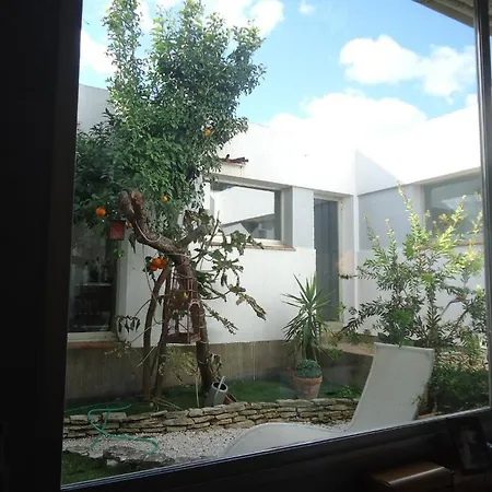 La Maison Blanche بيت ضيافة