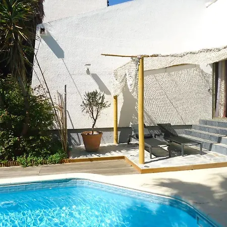 بيت ضيافة La Maison Blanche بزييه
